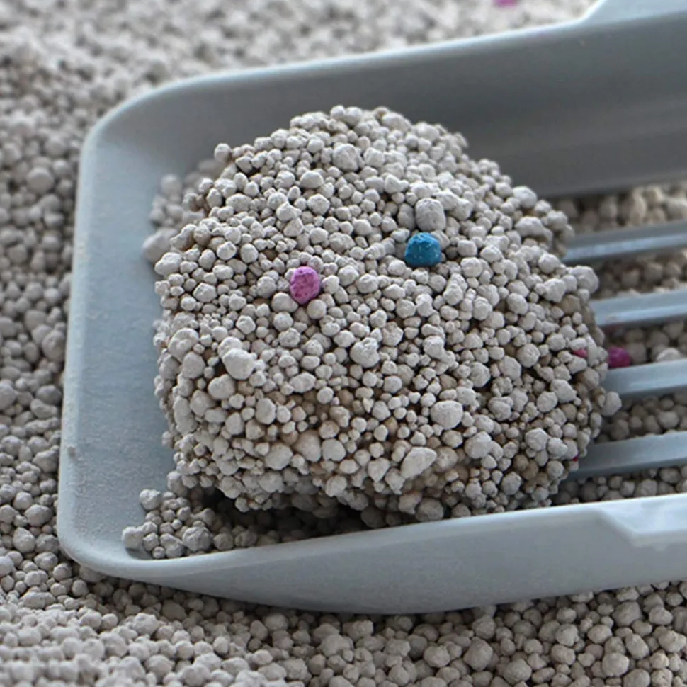 Emily Pets Fresh Scented Bentonite Clumping Cat Litter Lavender