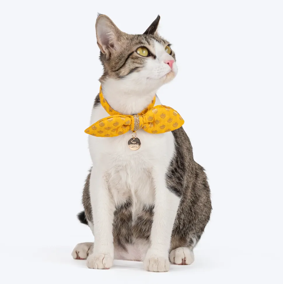 HUFT Brocade Dazzle Bow Tie With Strap For Cat - Yellow