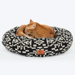 HUFT Dreamy Donut Bed For Cat & Puppy - Black & White