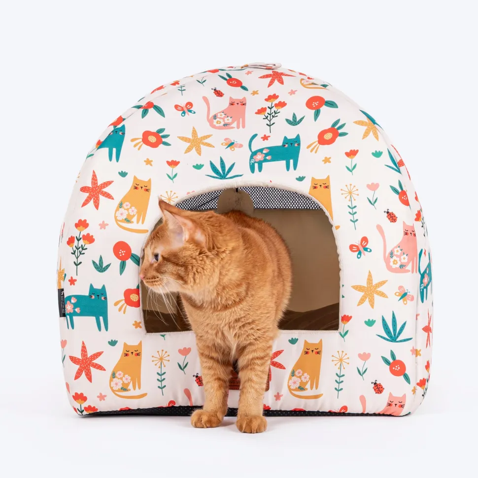 HUFT Snuggle Bloom Tent Bed For Cat - Multicolor