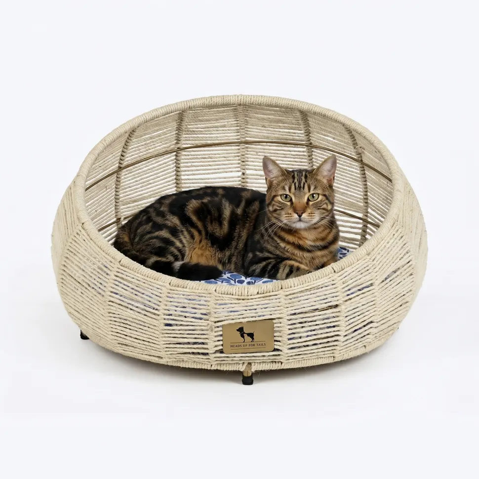 HUFT Snuggle Paws Rest Chair With Cushion For Cat - Ecru