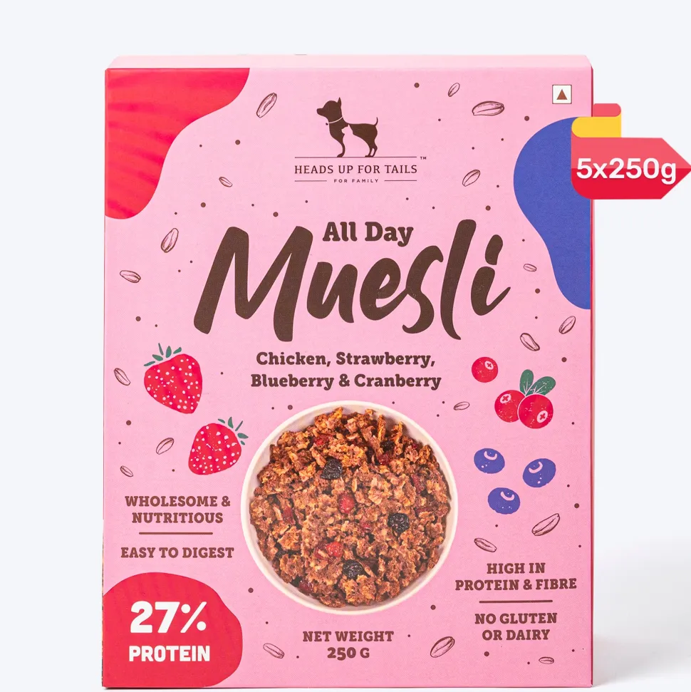 HUFT All Day Muesli with Strawberry, Blueberry and Cranberry Doggie Treats - 250 g