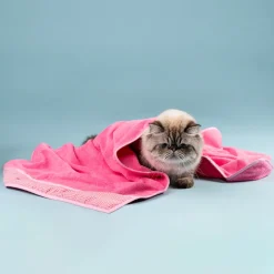 HUFT Cutest Microfibre Towel For Dogs & Cats - Light Pink