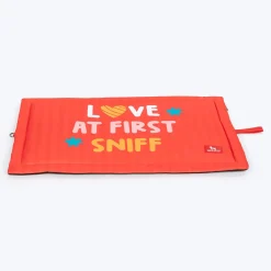 HUFT Love At First Sniff Flat Mat For Dog - Red