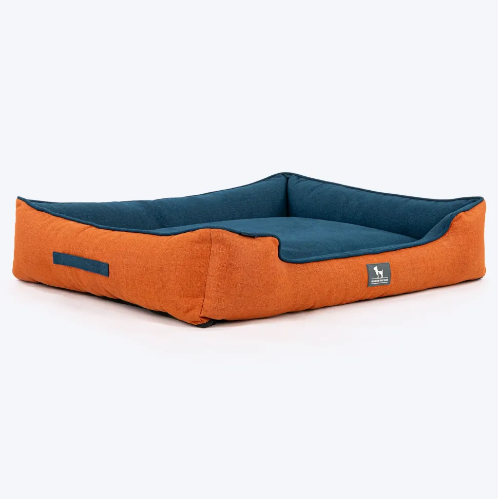 HUFT Rustic Retreat Dog Bed - Rust & Navy