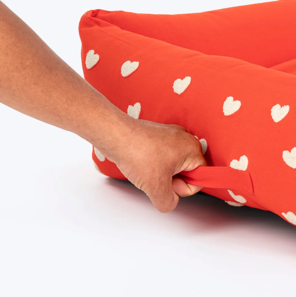HUFT Sweethearts Lounger Bed For Dog - Red