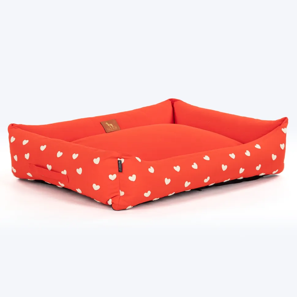 HUFT Sweethearts Lounger Bed For Dog - Red