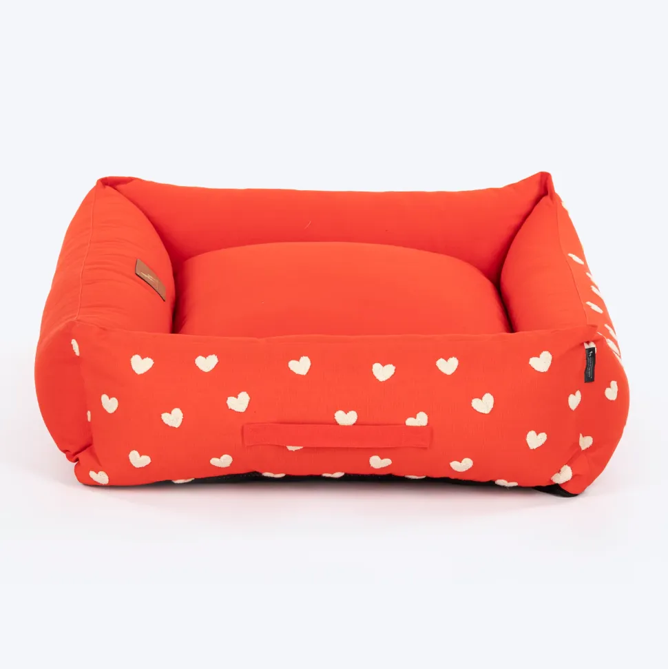 HUFT Sweethearts Lounger Bed For Dog - Red