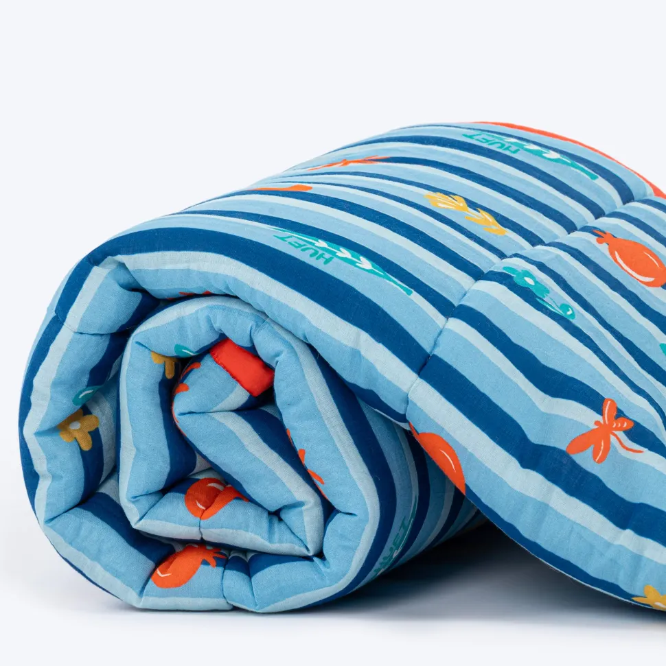 HUFT X Pinklay Strut In Stripes Blanket For Dog & Cat - Blue