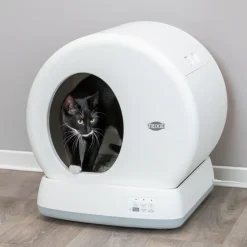 Trixie Self-Cleaning Litter Tray For Cat - White - 55.5 x 53 x 52 cm